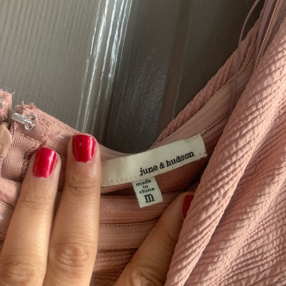 Macy’s Pink Fitted Cocktail Dress - Picture 3 of 4